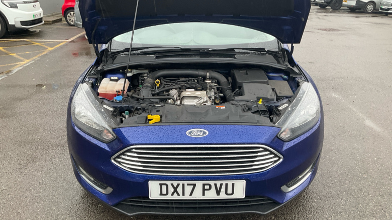 Ford Focus 1.0 EcoBoost 125 Titanium 5dr Petrol Hatchback